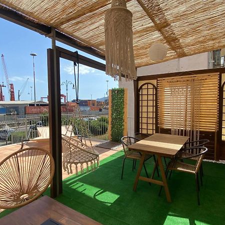 Giu Al Porto Apartment Salerno Exterior foto