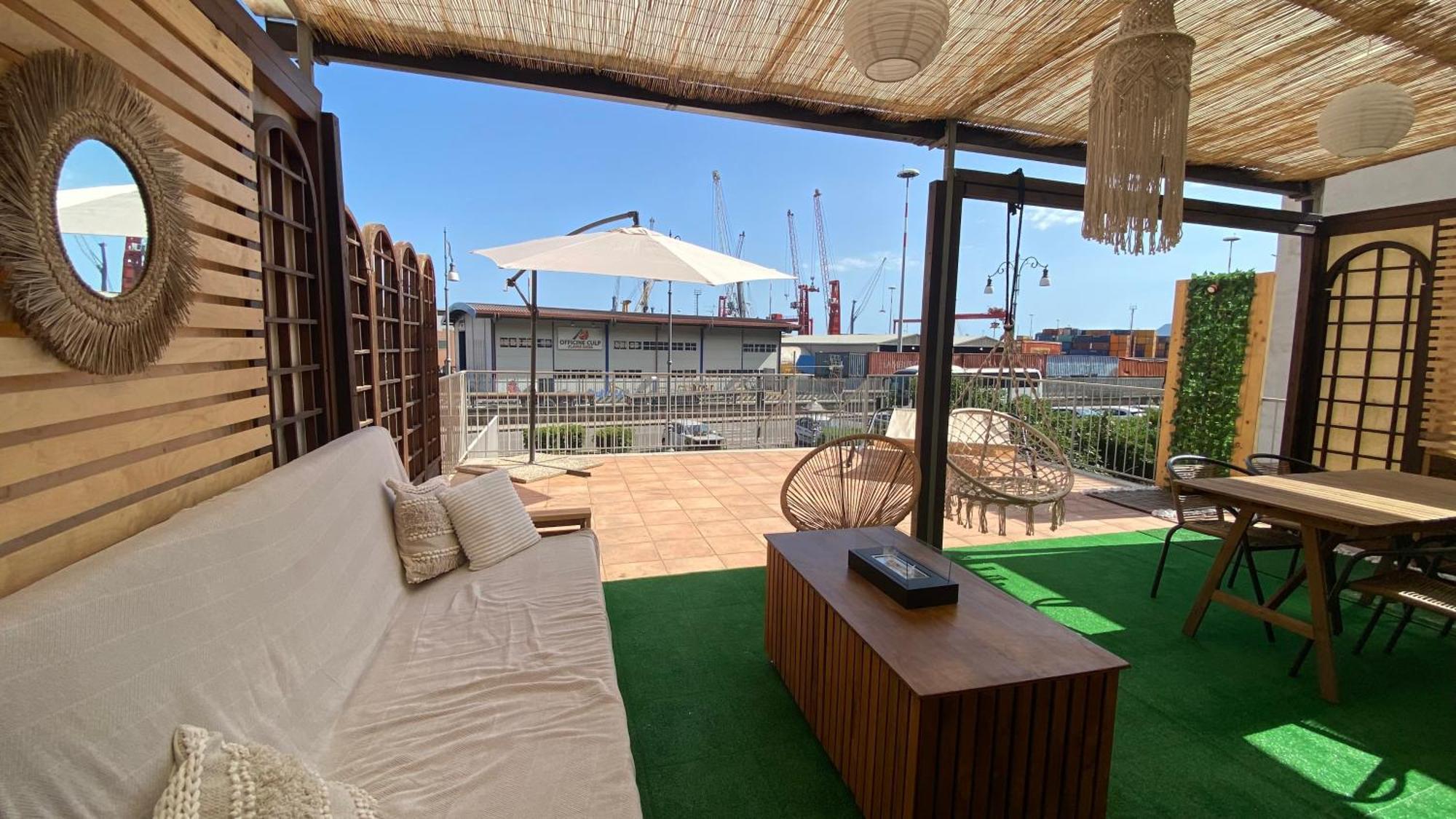 Giu Al Porto Apartment Salerno Exterior foto